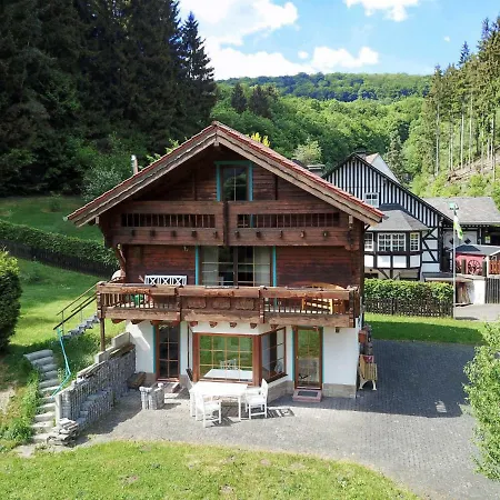Ferienhaus 100s * Brilon